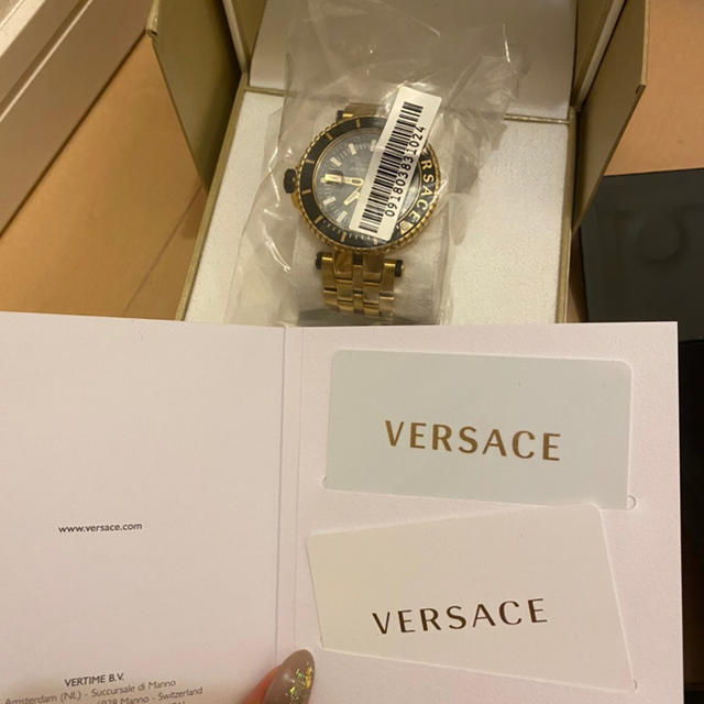 VERSACE(ヴェルサーチ)のVERSACE腕時計 メンズの時計(腕時計(アナログ))の商品写真