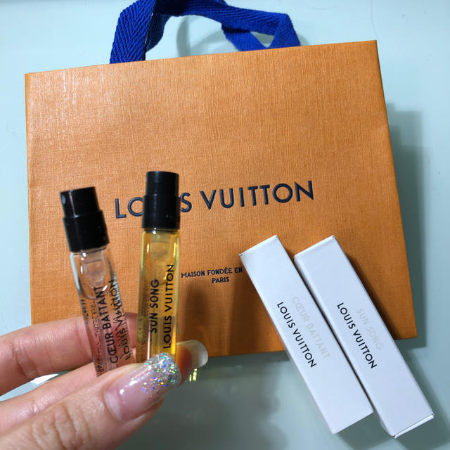 LOUIS VUITTON - ルイヴィトン ミニ香水 2本セットの通販 by sari.shop♡断捨離｜ルイヴィトンならラクマ