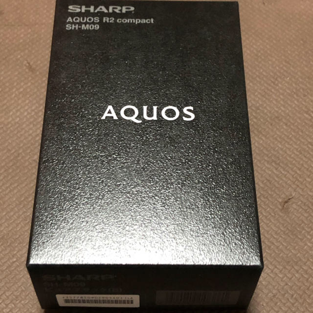 SHARP sh-m09 AQUOS R2 compact ピュアブラック - スマートフォン本体