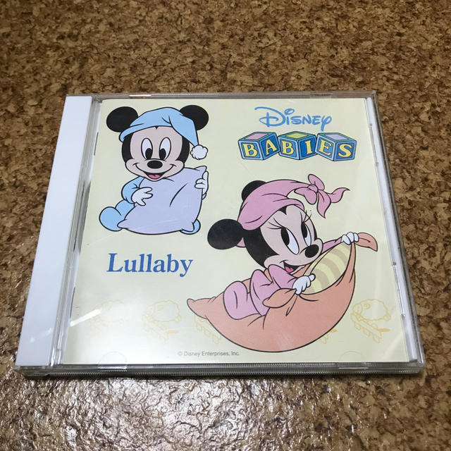 ディズニーベビーCD 英語歌で聴く赤ちゃんとお母さんのための音楽　 エンタメ/ホビーのCD(キッズ/ファミリー)の商品写真