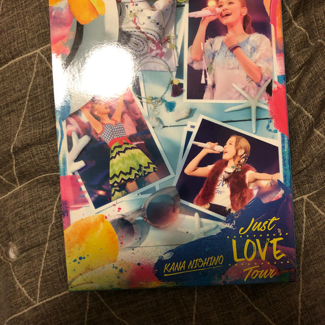 Just　LOVE　Tour（初回生産限定盤） Blu-ray エンタメ/ホビーのDVD/ブルーレイ(ミュージック)の商品写真