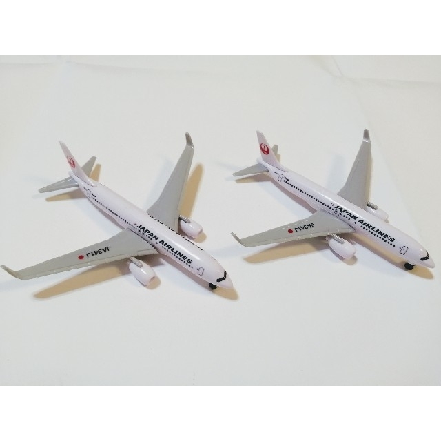 JAL(日本航空)(ジャル(ニホンコウクウ))のJAL　こどもが搭乗時にいただいた　飛行機　2機 キッズ/ベビー/マタニティのおもちゃ(その他)の商品写真