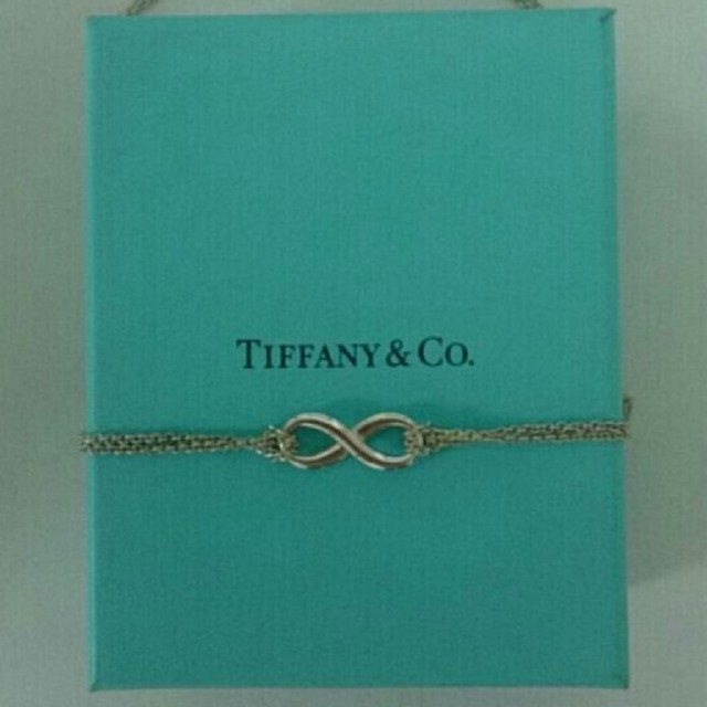 Tiffany & Co.(ティファニー)のタイムセール ティファニー ネックレス インフィニティ レディースのアクセサリー(ネックレス)の商品写真