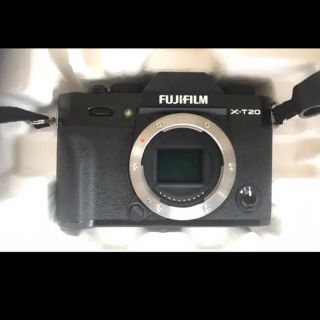 フジフイルム(富士フイルム)の【箱付き美品】富士フイルム「X-T20」本体(デジタル一眼)