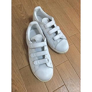 アディダス(adidas)のadidas スタンスミス　ベルクロ　ゴールド  アディダス(スニーカー)