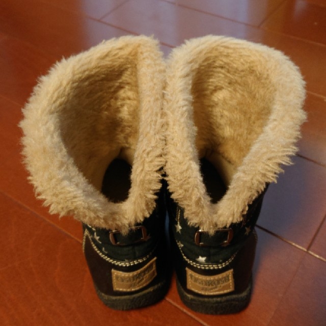 OshKosh(オシュコシュ)のoshkosh  ブーツ    17cmEE キッズ/ベビー/マタニティのキッズ靴/シューズ(15cm~)(ブーツ)の商品写真