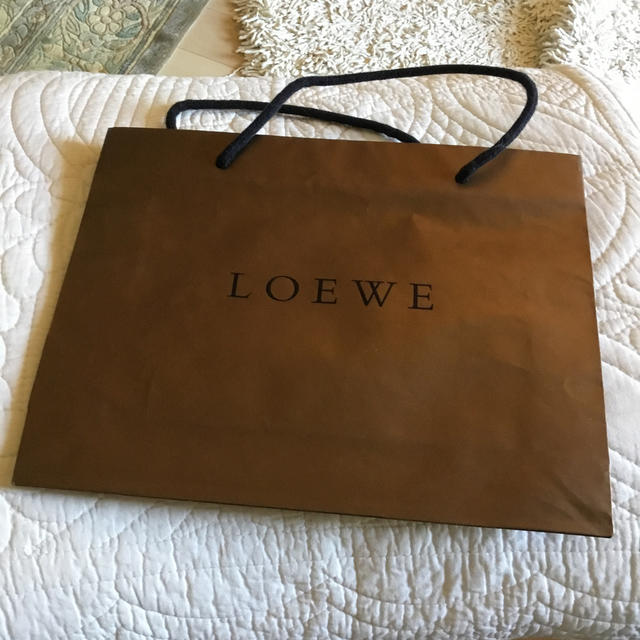 LOEWE(ロエベ)の紙袋　ロエベ レディースのバッグ(ショップ袋)の商品写真