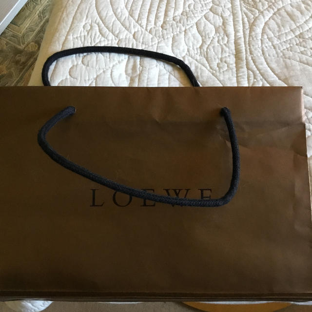 LOEWE(ロエベ)の紙袋　ロエベ レディースのバッグ(ショップ袋)の商品写真