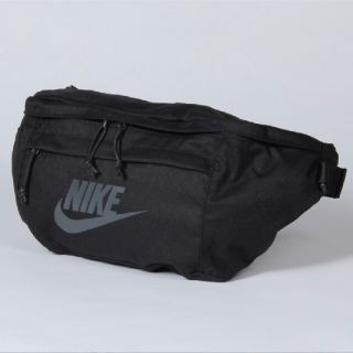 ナイキ(NIKE)のNIKE ナイキ ウエストバッグ ヒップバッグ テック ヒップパック ブラック(ボディバッグ/ウエストポーチ)