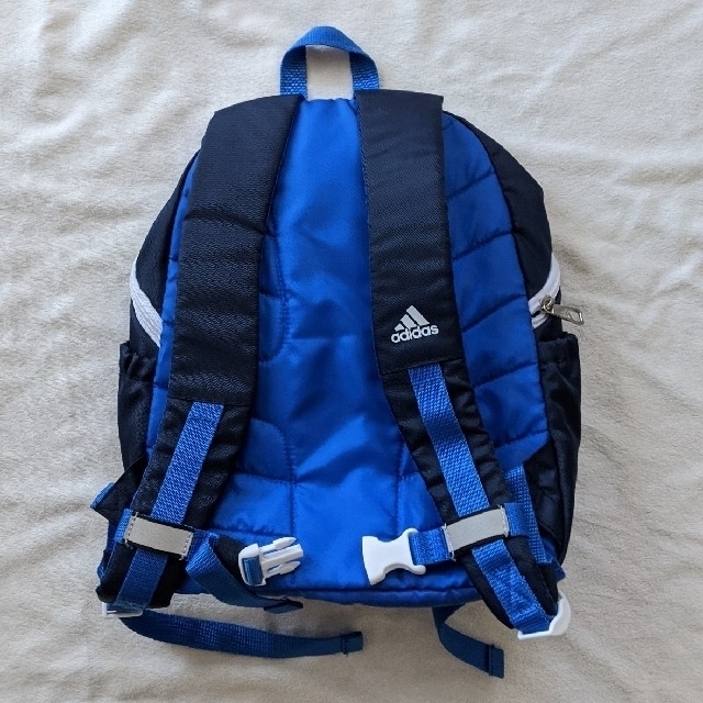 adidas(アディダス)の専用 キッズ/ベビー/マタニティのこども用バッグ(リュックサック)の商品写真