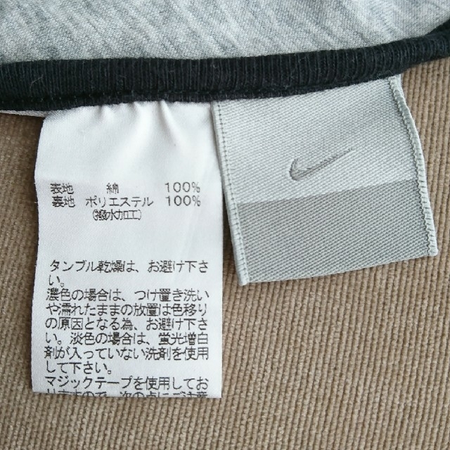 NIKE(ナイキ)の【mmm様専用】NIKE☆ベビースタイ キッズ/ベビー/マタニティのこども用ファッション小物(ベビースタイ/よだれかけ)の商品写真