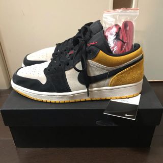 NIKE AIR JORDAN 1 LOW UNIVERSITY GOLD(スニーカー)