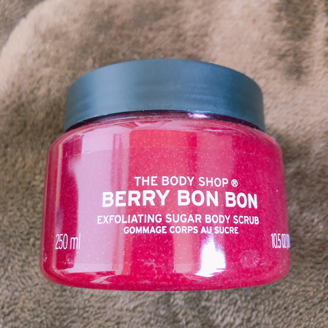 THE BODY SHOP(ザボディショップ)のTHE BODY SHOP ボディスクラブ コスメ/美容のボディケア(ボディスクラブ)の商品写真