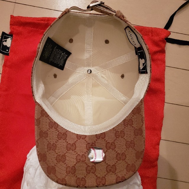 Gucci(グッチ)のGojiGoji様専用★Gucci NYニューヨークヤンキース キャップ 調整可 メンズの帽子(キャップ)の商品写真