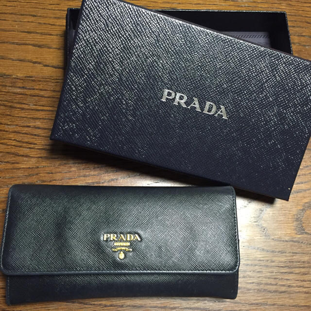 PRADA(プラダ)のさと様専用 レディースのファッション小物(財布)の商品写真