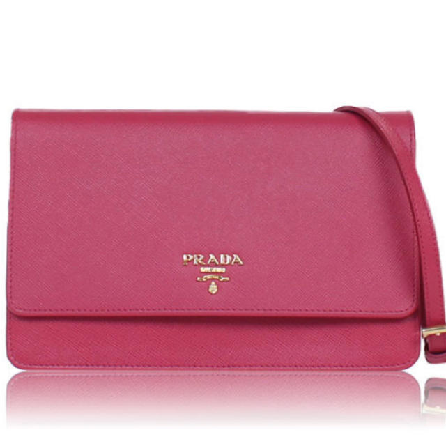 PRADA(プラダ)の専用⭐︎PRADA ショルダーウォレット　財布 レディースのファッション小物(財布)の商品写真