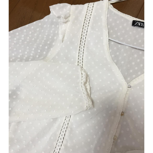 ZARA(ザラ)のZARA ブラウス レディースのトップス(シャツ/ブラウス(長袖/七分))の商品写真