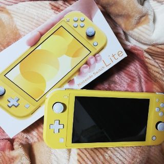 ニンテンドースイッチ(Nintendo Switch)のNintendo Switch Lite イエロー(携帯用ゲーム機本体)