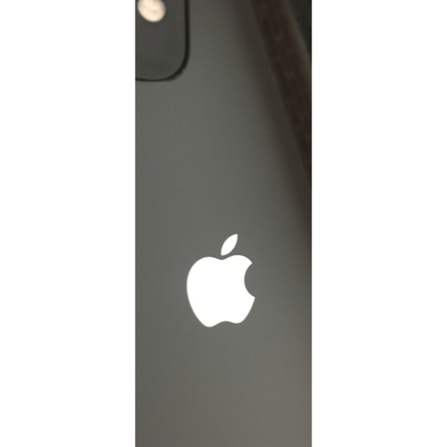 iPhone(アイフォーン)のドコモ docomo iphone11 128GB ブラック アイフォン 11 スマホ/家電/カメラのスマートフォン/携帯電話(スマートフォン本体)の商品写真