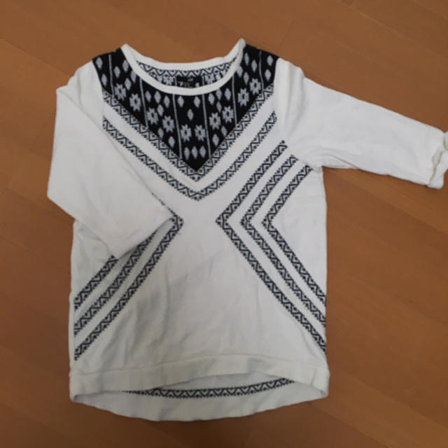 H&M(エイチアンドエム)の年末セール❤︎ レディースのトップス(Tシャツ(長袖/七分))の商品写真