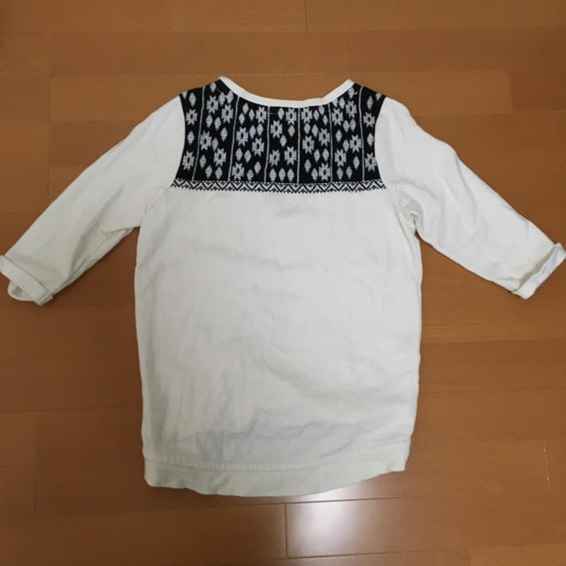 H&M(エイチアンドエム)の年末セール❤︎ レディースのトップス(Tシャツ(長袖/七分))の商品写真