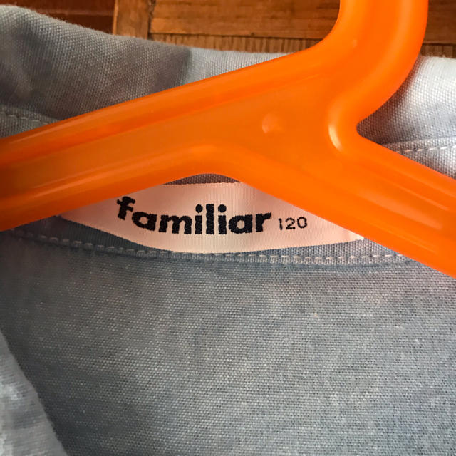 familiar(ファミリア)のfamiliar シャツ　120 キッズ/ベビー/マタニティのキッズ服男の子用(90cm~)(ブラウス)の商品写真