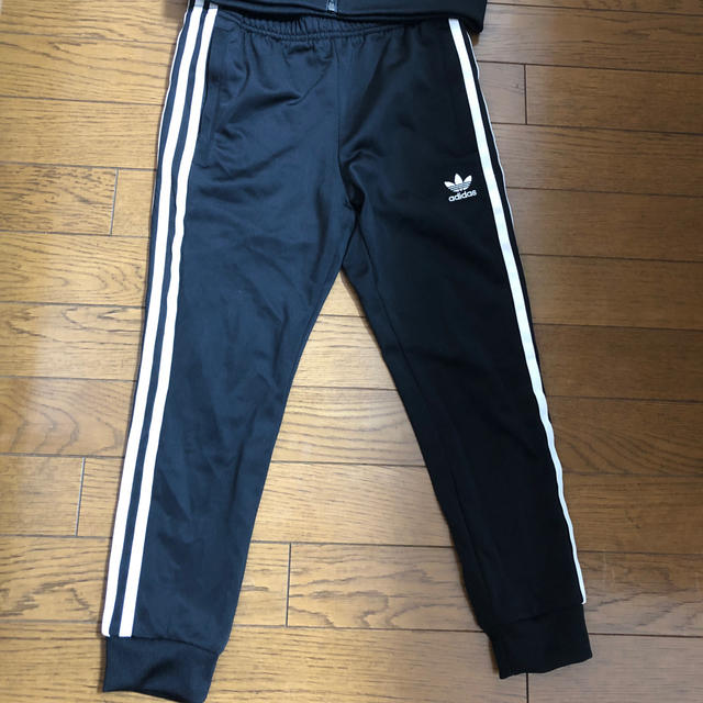 adidas(アディダス)のadidasセットアップ/キッズ キッズ/ベビー/マタニティのキッズ服女の子用(90cm~)(パンツ/スパッツ)の商品写真