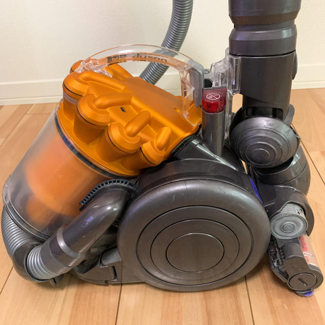 Dyson(ダイソン)のダイソン　DC26 スマホ/家電/カメラの生活家電(掃除機)の商品写真