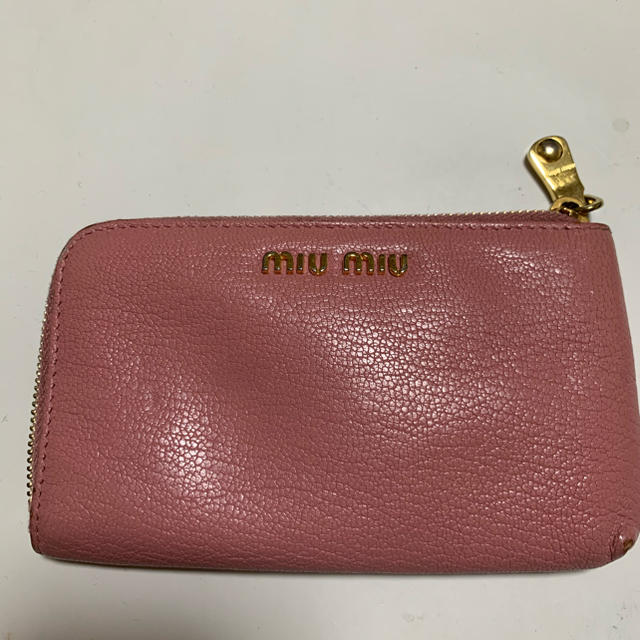 miumiu(ミュウミュウ)のmiumiuのケース レディースのファッション小物(その他)の商品写真