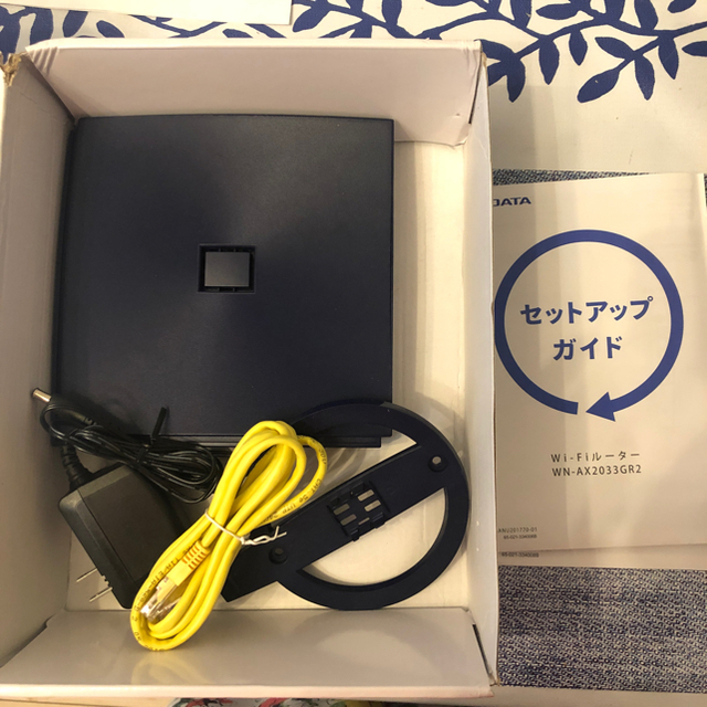 IODATA(アイオーデータ)のWiFiルーター　I-O DATA スマホ/家電/カメラのPC/タブレット(PC周辺機器)の商品写真