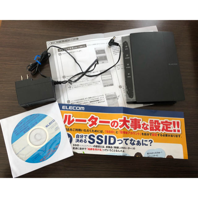 ELECOM(エレコム)の☆無線LANルーター☆ELECOM☆少しでしたらお値下げ可☆ スマホ/家電/カメラのPC/タブレット(PC周辺機器)の商品写真