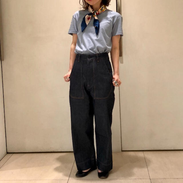 BEAMS - AURALEE / オーラリー シームレスVネックTシャツの通販 by AM ... オーラリー シームレスVネックT auralee