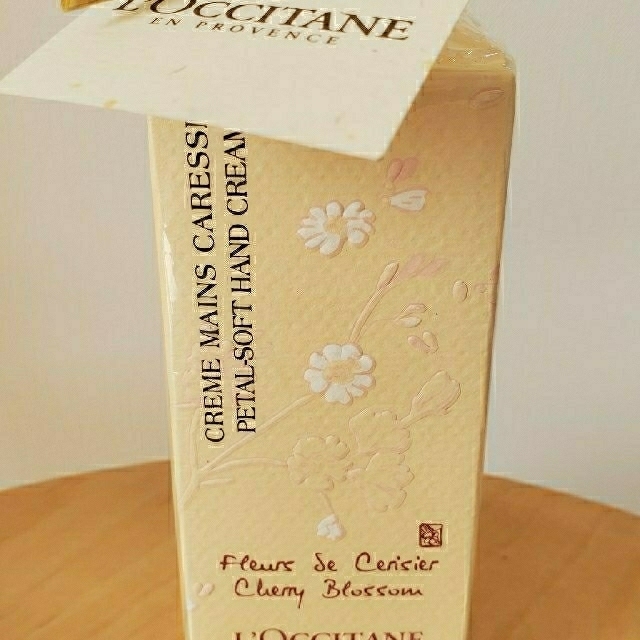 L'OCCITANE(ロクシタン)のロクシタン　ハンドクリーム コスメ/美容のボディケア(ハンドクリーム)の商品写真