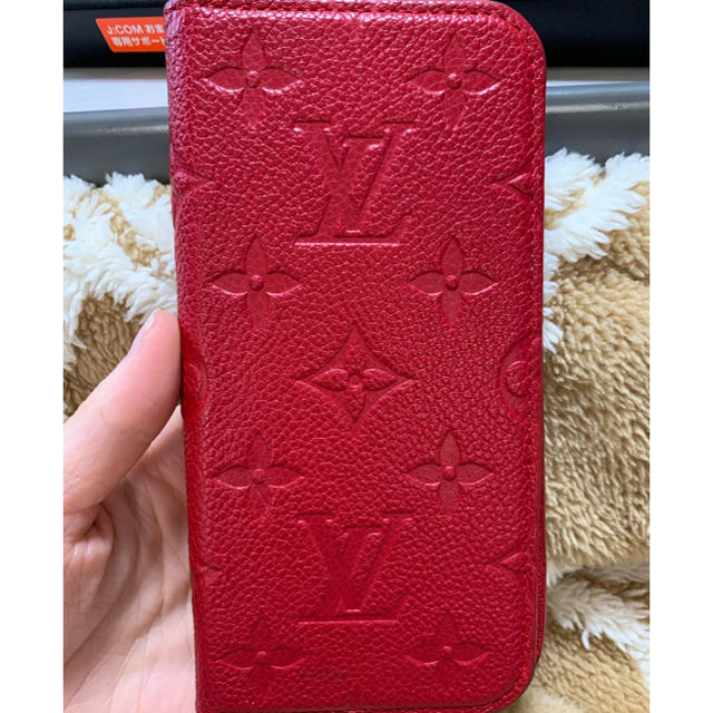 LOUIS VUITTON - 入手困難！大人気！ルイヴィトン iPhone xsケース　赤　値下げしました。の通販