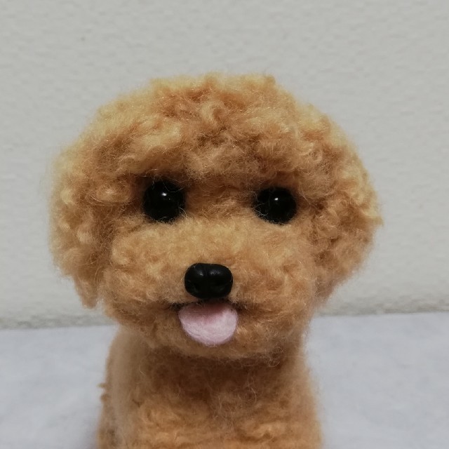 羊毛フェルト　犬　トイプードル　ハンドメイド