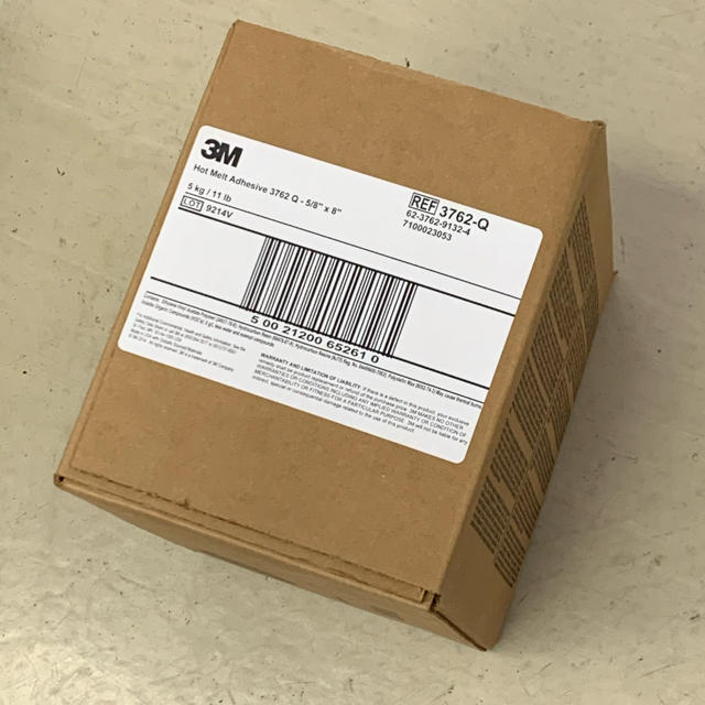 スリーエム(3M)ジェット・メルト接着剤 3762Q 一箱5kg ハンドメイドのハンドメイド その他(その他)の商品写真