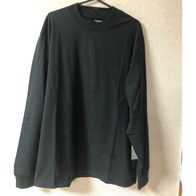 FEAR OF GOD(フィアオブゴッド)のessentials  ロンT メンズのトップス(Tシャツ/カットソー(七分/長袖))の商品写真