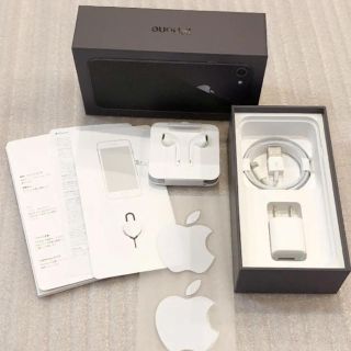 アイフォーン(iPhone)のiPhone8 充電器 イヤホン 箱 一式(バッテリー/充電器)