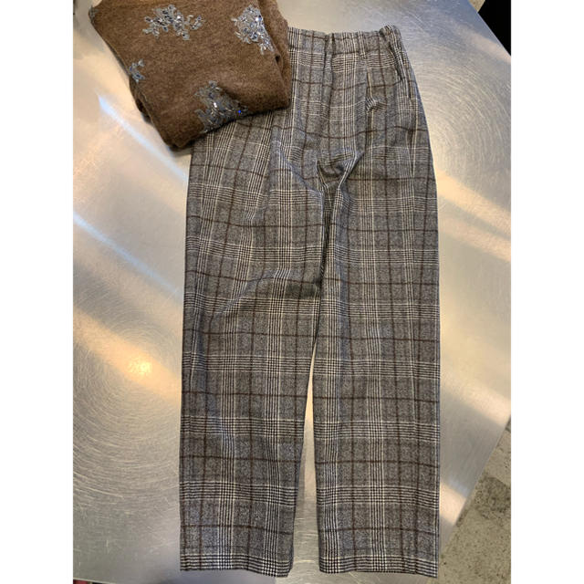 BRUNELLO CUCINELLI(ブルネロクチネリ)のお値下げ☆ブルネロクチネリ  ウール　パンツ　38☆ レディースのパンツ(カジュアルパンツ)の商品写真