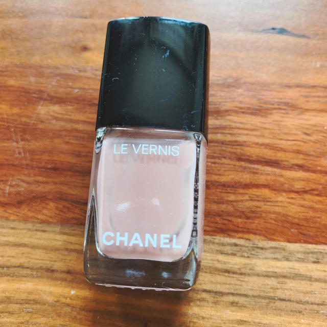 CHANEL(シャネル)のシャネル ヴェルニ ロング トゥニュ 521 ローズ カシェ 13ml コスメ/美容のネイル(マニキュア)の商品写真