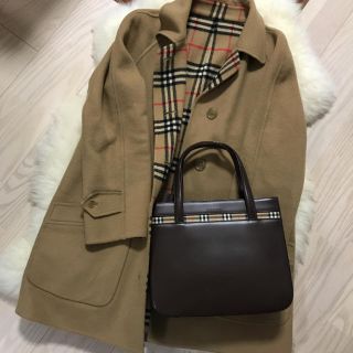 バーバリー(BURBERRY)のbbbb.様　バーバリー　レザーバッグ　ハンド美品未使用(トートバッグ)