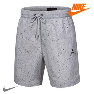 ナイキ(NIKE)のNIKE ジョーダン プールサイド メンズ ショートパンツ新品(水着)