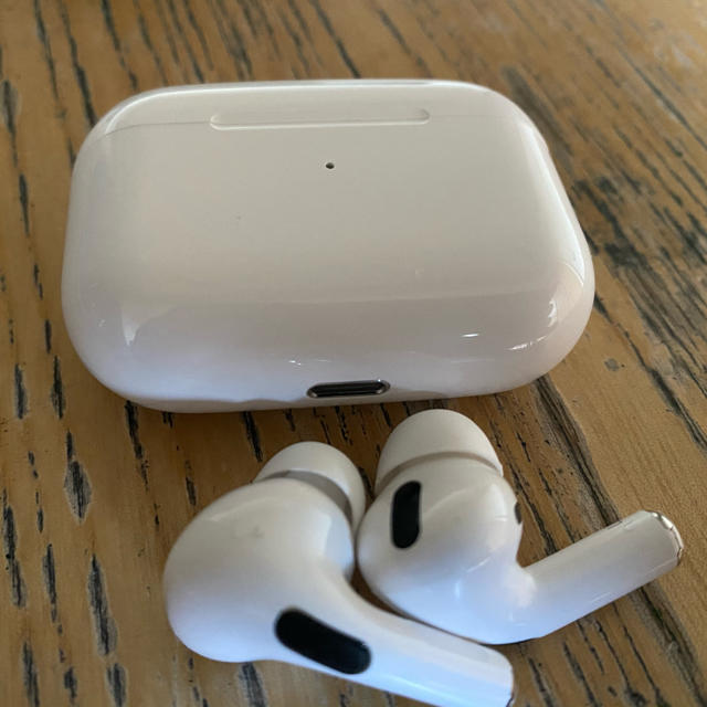 AirPods Proヘッドフォン/イヤフォン