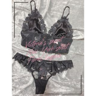 ヴィクトリアズシークレット(Victoria's Secret)の【SALE中】 Victoria’ssecret✴︎インポート下着✴︎(ブラ&ショーツセット)