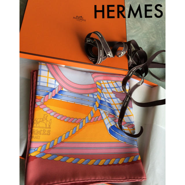 Hermes - 【新品未使用】HERMESスカーフ/カレ90の通販 by 空音｜エルメスならラクマ