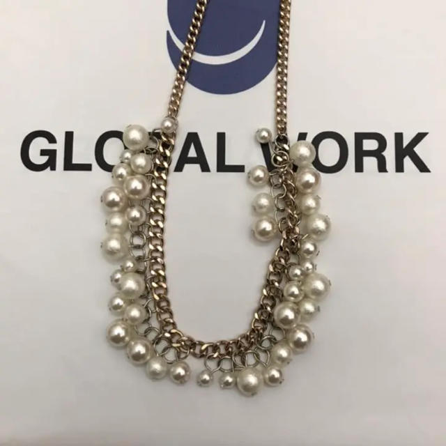 GLOBAL WORK(グローバルワーク)のGLOBAL WORKグローバルワーク★上品パール調ゴールネックレス レディースのアクセサリー(ネックレス)の商品写真