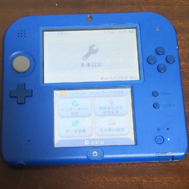 ニンテンドー2DS(ニンテンドー2DS)の2DS 本体 ブルー SDカード2GB付き スティック新品に交換済み エンタメ/ホビーのゲームソフト/ゲーム機本体(携帯用ゲーム機本体)の商品写真