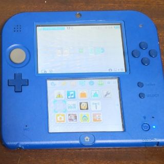 ニンテンドー2DS(ニンテンドー2DS)の2DS 本体 ブルー SDカード2GB付き スティック新品に交換済み(携帯用ゲーム機本体)