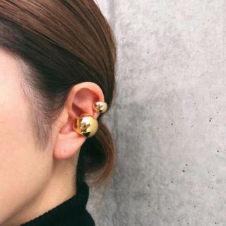 トゥデイフル(TODAYFUL)のBall earcuff gold M No.195(イヤーカフ)