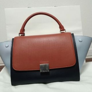 セリーヌ(celine)の［CELINE］　セリーヌ　トラペーズ 　(ハンドバッグ)